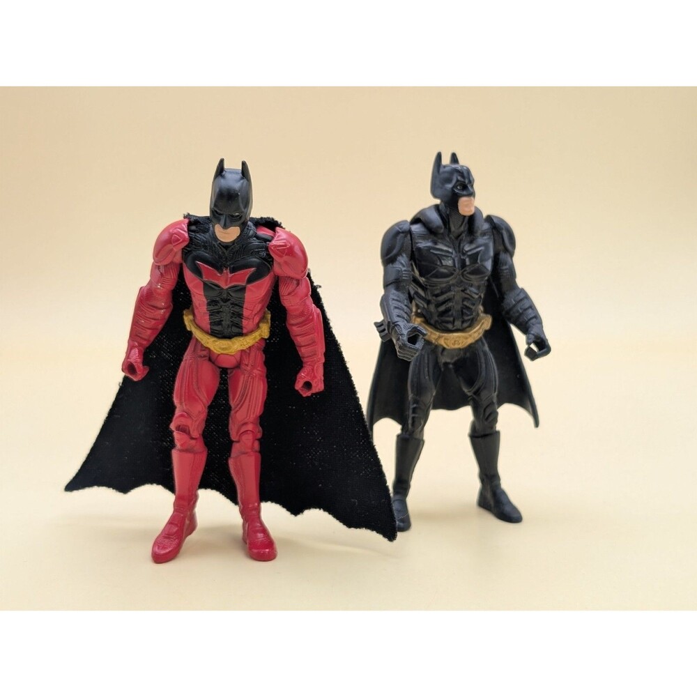 Lot of 2 DC Batman Action Figures Batman Beyond Red Black & Black Batman w/ Cape